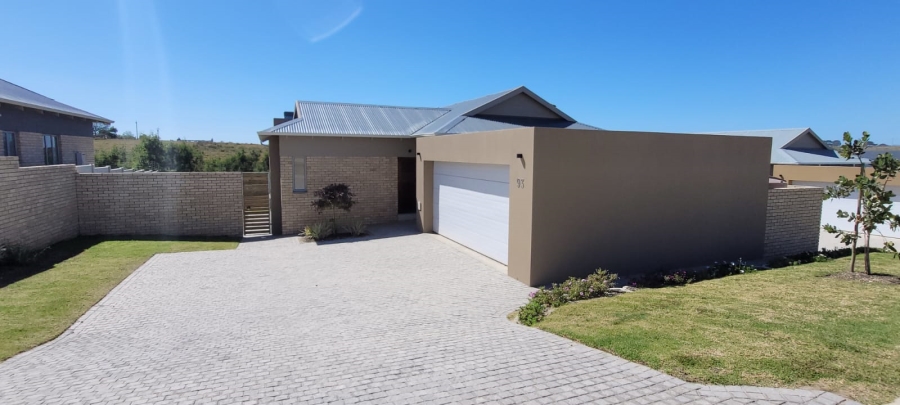 3 Bedroom Property for Sale in Mooikloof Country Estate Western Cape